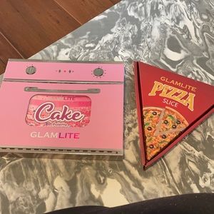 Glamlite eyeshadow palette